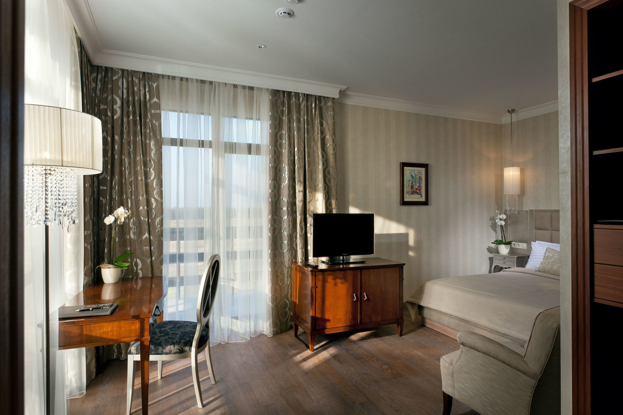 Superior Golf And Spa Resort Kharkiv Exterior photo